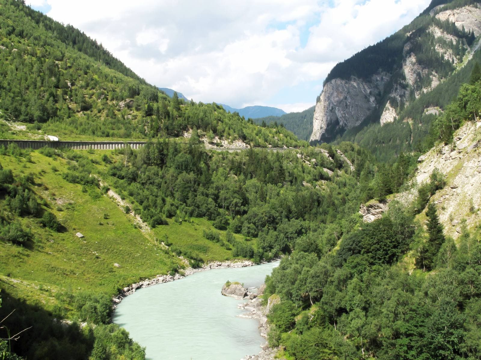 Martina mountains. Photo by: Michielverbeek, CC BY 3.0