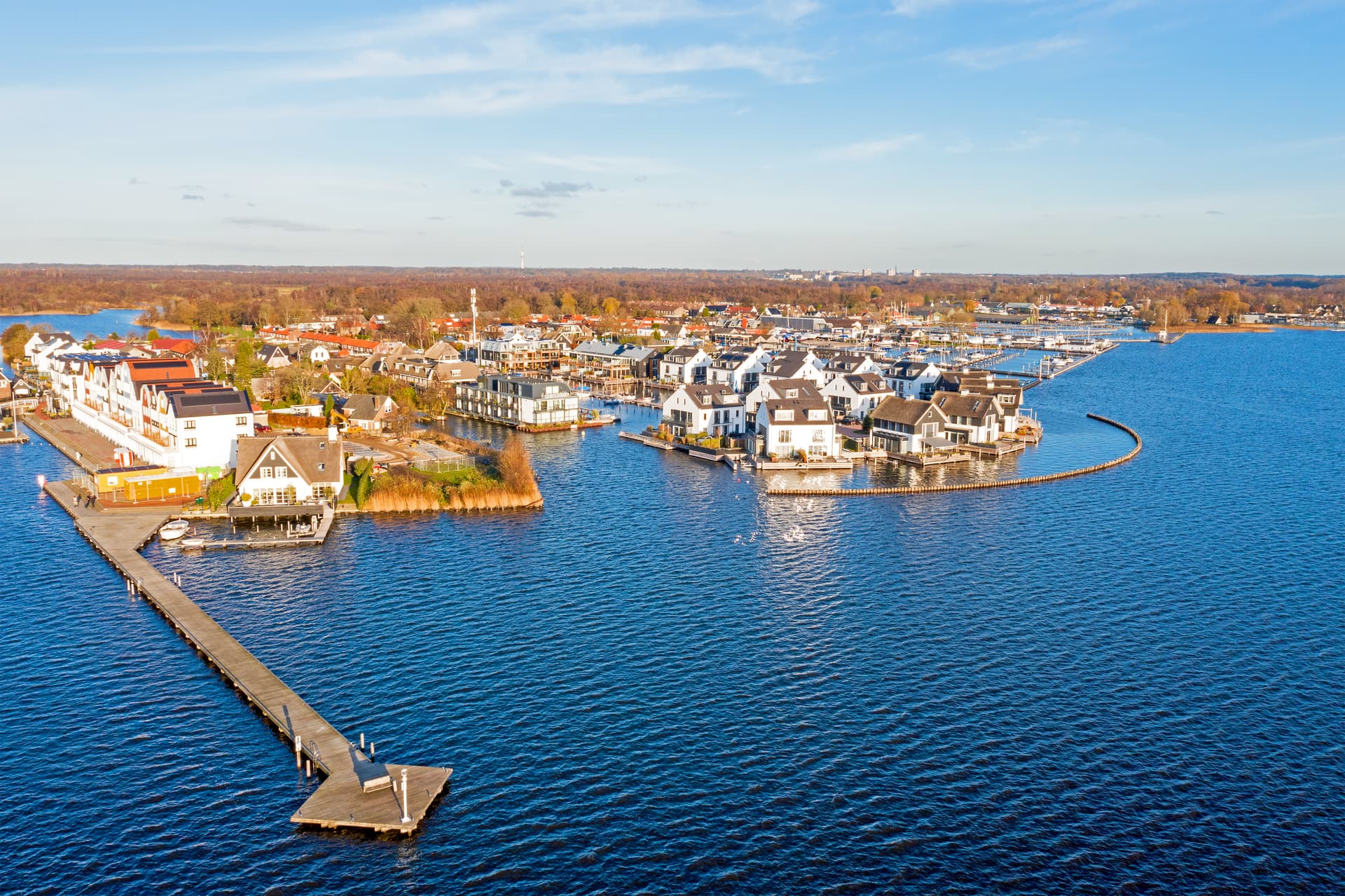 Picture of Loosdrecht, Netherlands. Photo by Nisangha